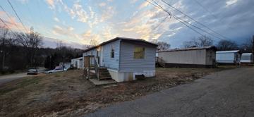 featured image of 8364 Cedar St #1