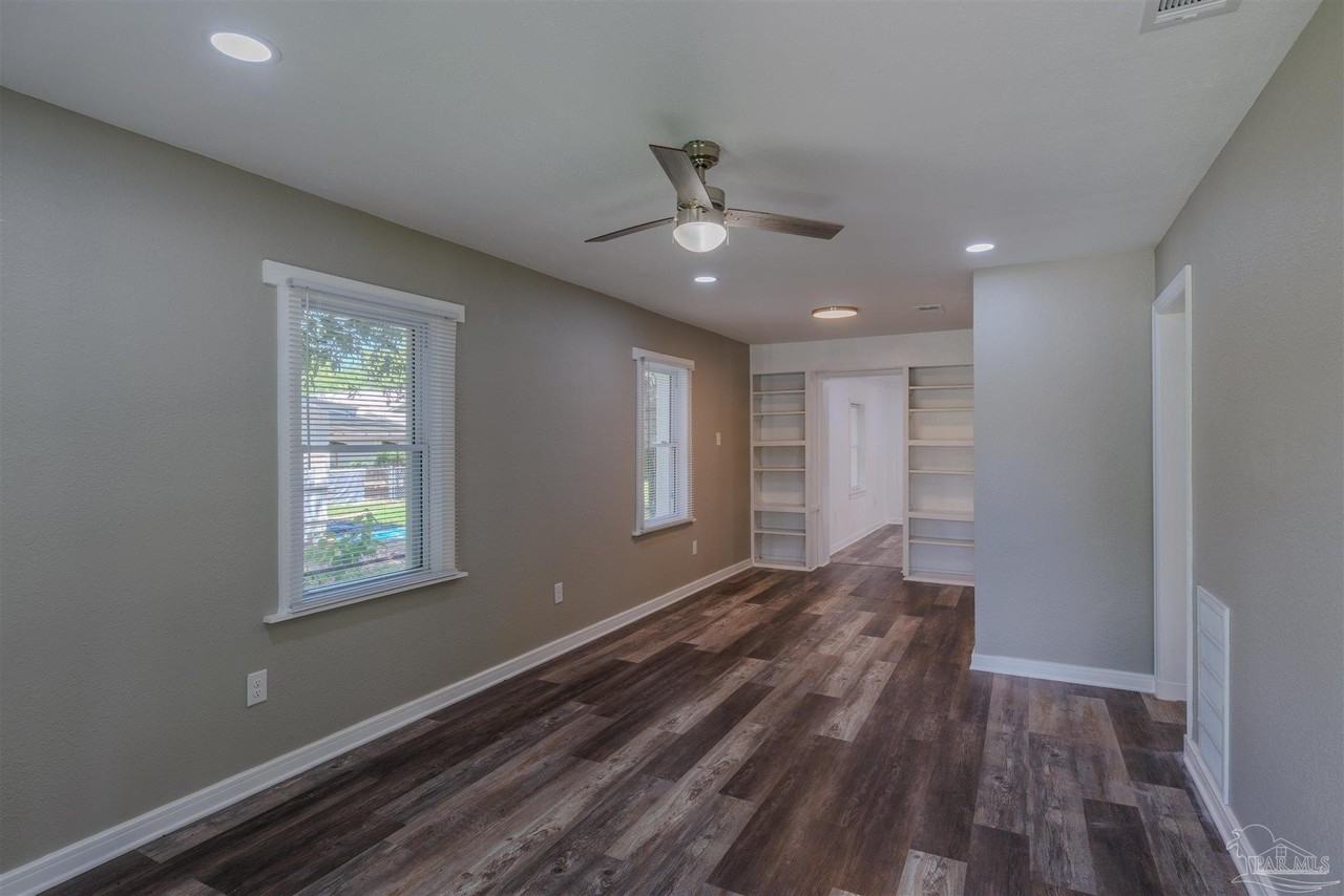 1223 Wisteria Ave - Photo 4 of 23