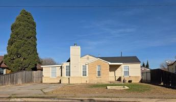 featured image of 305 E Cuthbert Ave