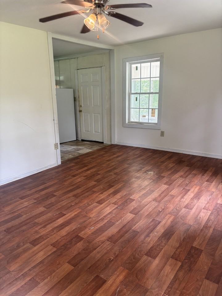 135 First St #1 - Photo 2 of 10