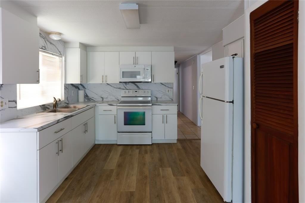 21726 N Heritage Cir - Photo 4 of 19