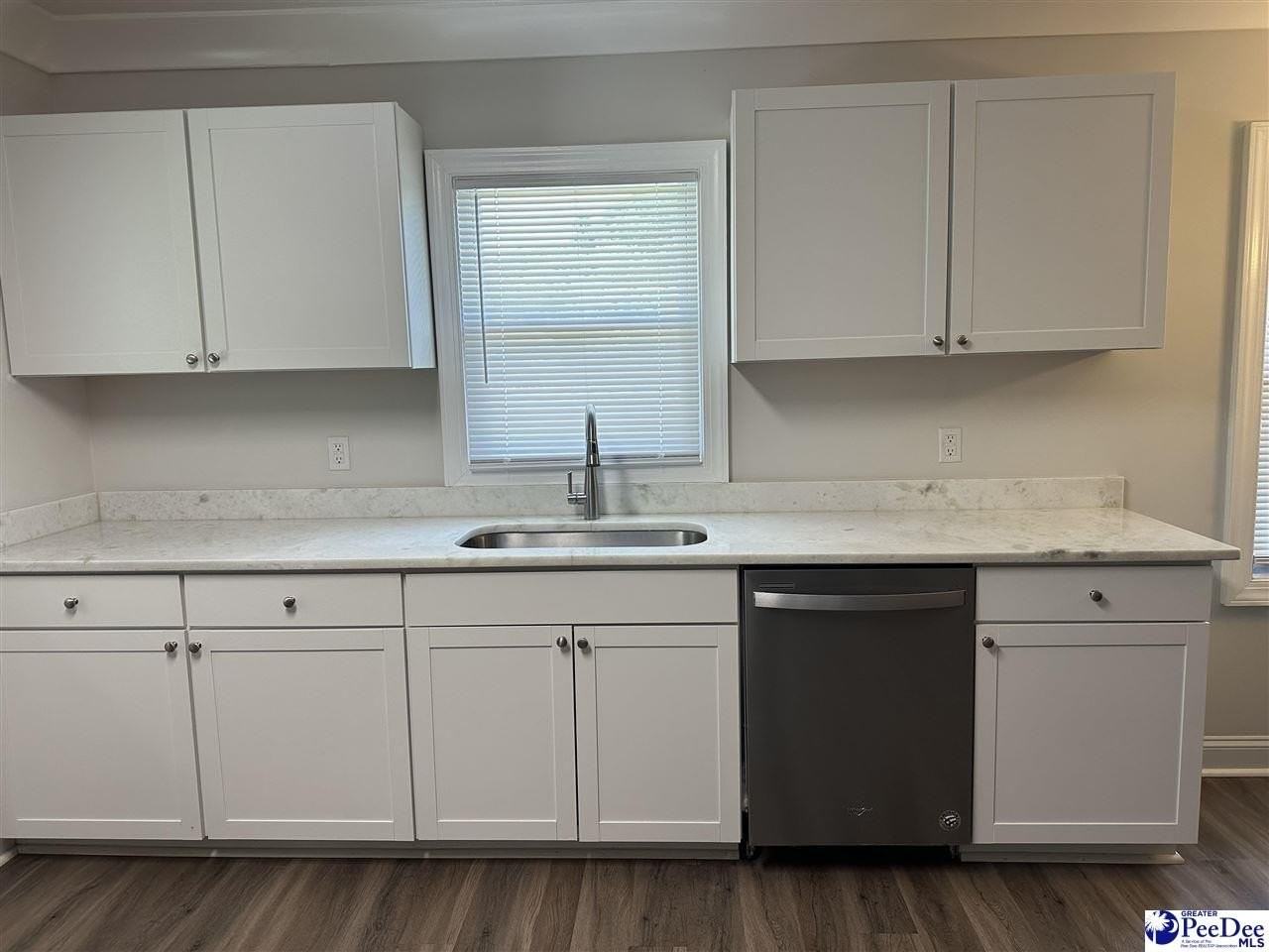 712B Cherokee Rd - Photo 5 of 10