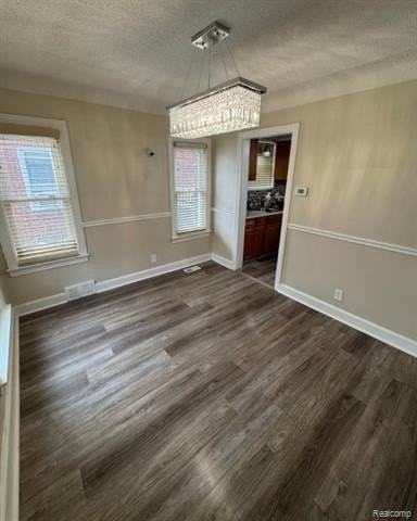 10407 Roxbury St - Photo 6 of 14