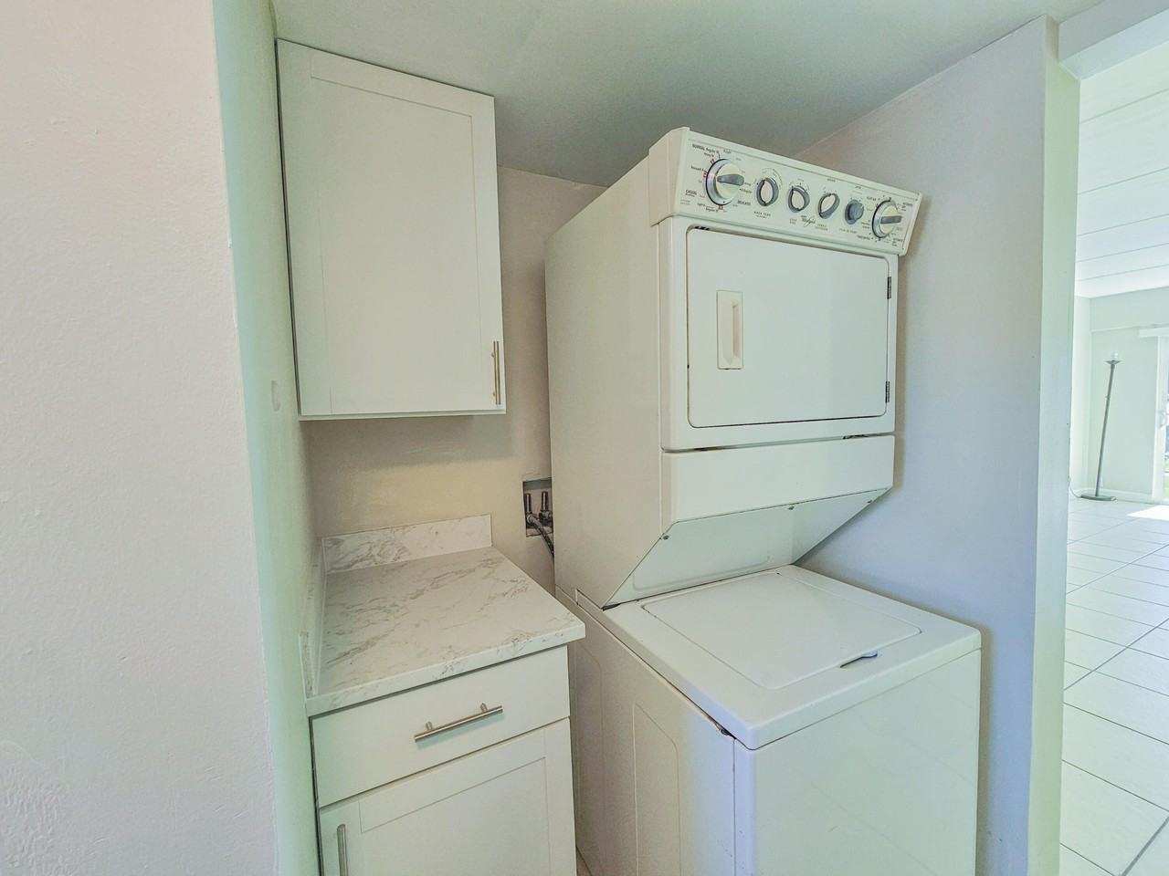 1501 Crescent Cir #E40 - Photo 3 of 12