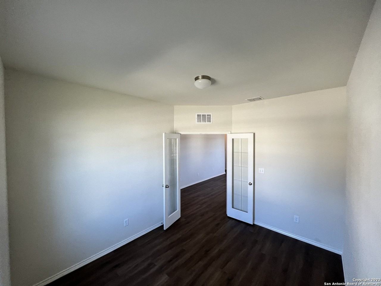 338 Pollock Path - Photo 6 of 35