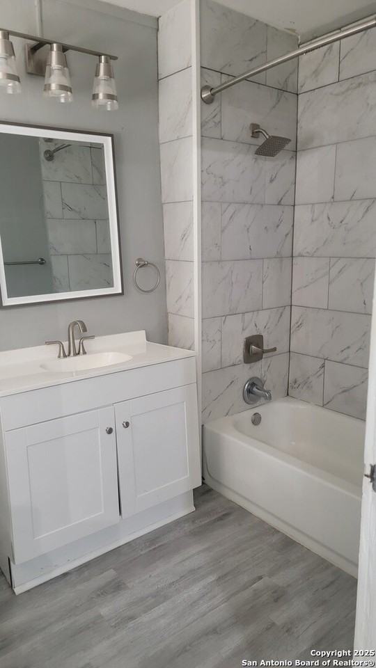 631 W Kings Hwy Apt 3 #3 - Photo 6 of 11