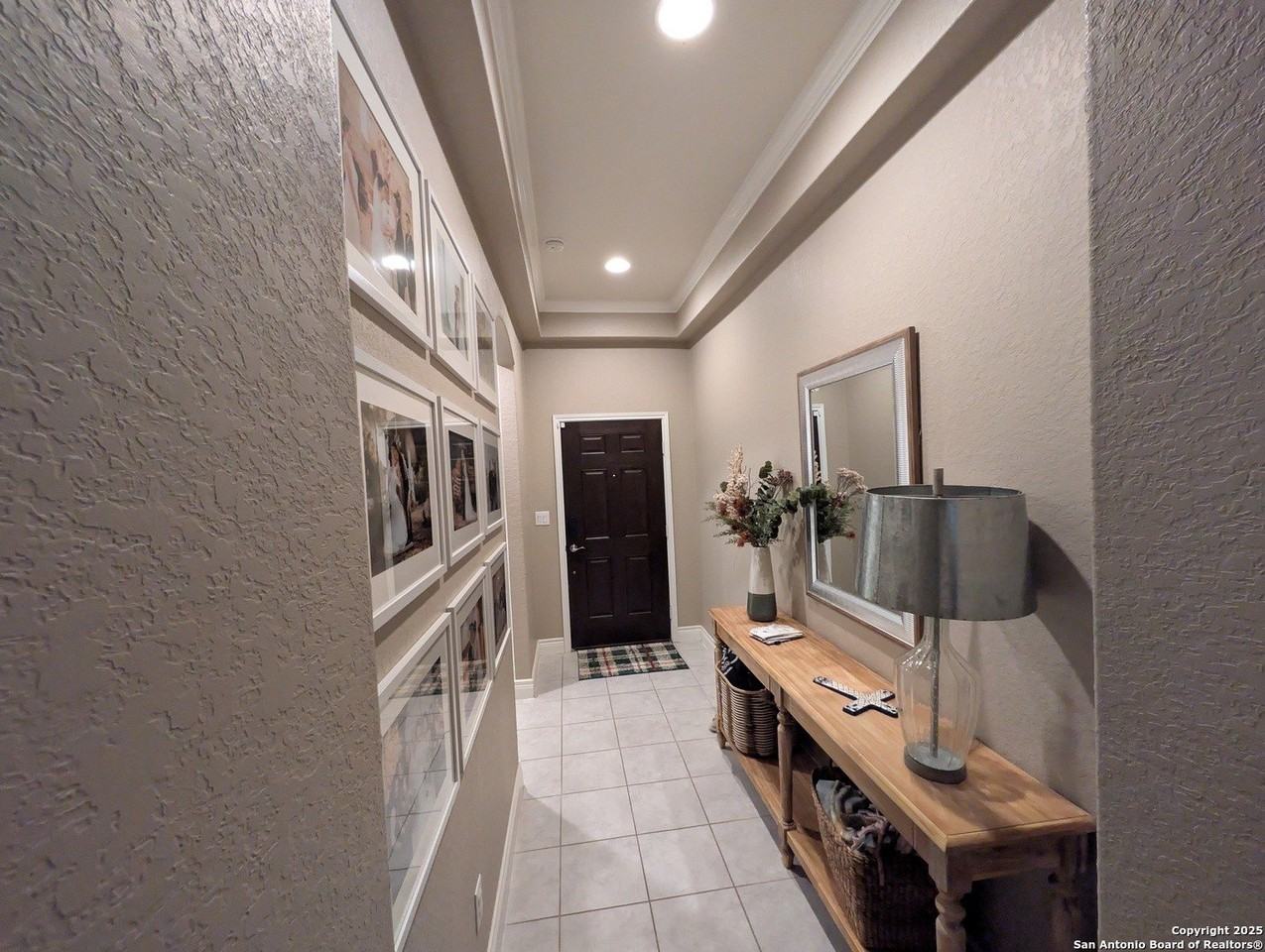 7631 Pecos Rdg - Photo 7 of 27