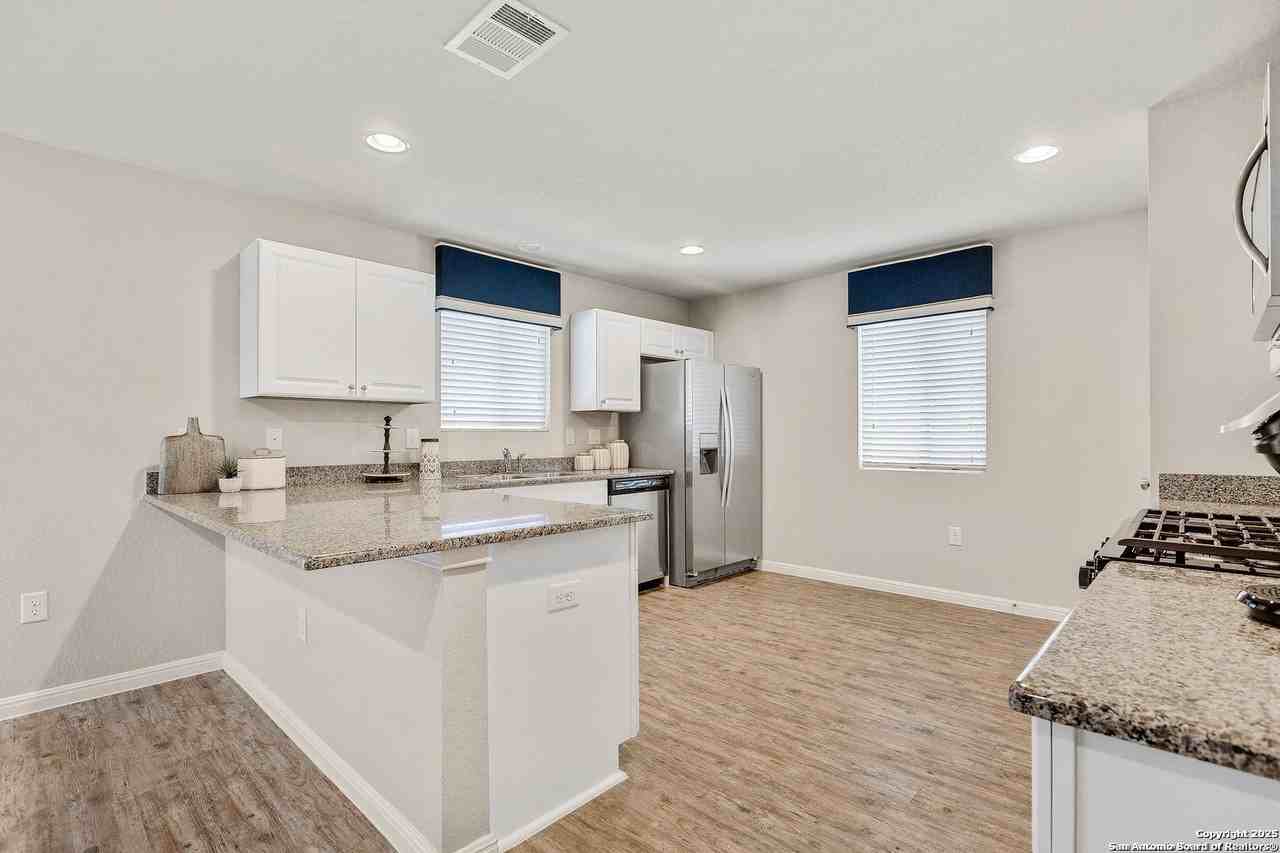 10439 Legacy Hl - Photo 6 of 15