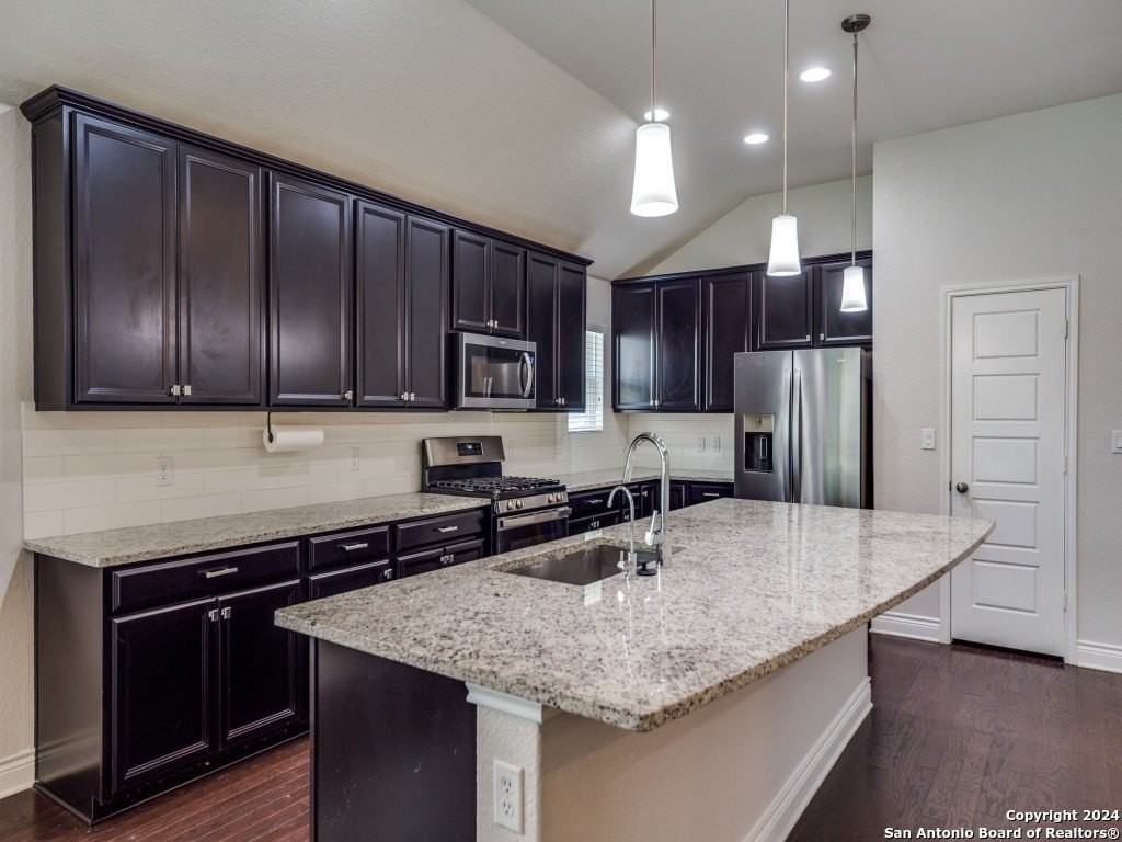 129 Aberdeen - Photo 2 of 12