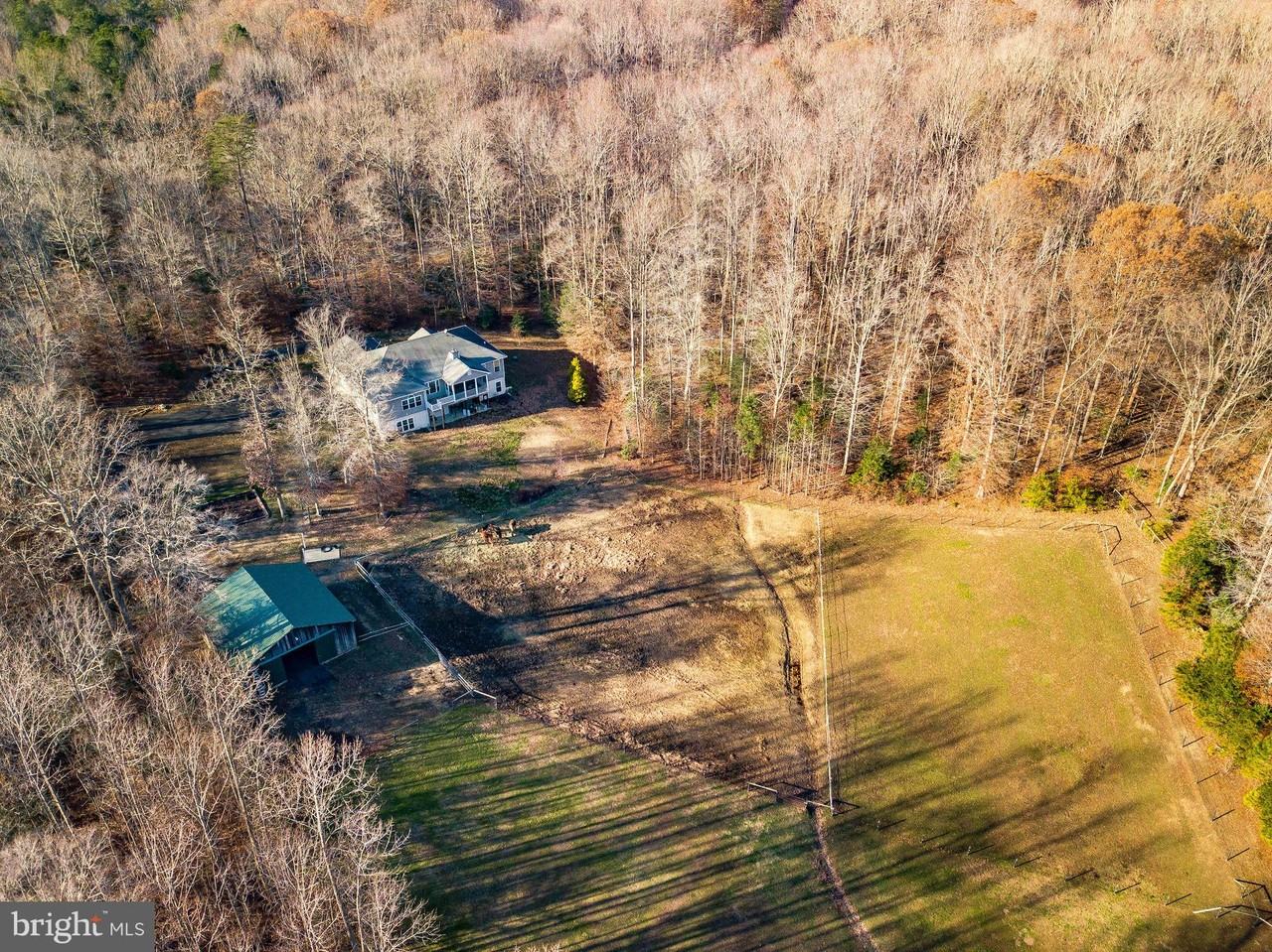 24900 Fox Run Ln - Photo 4 of 50