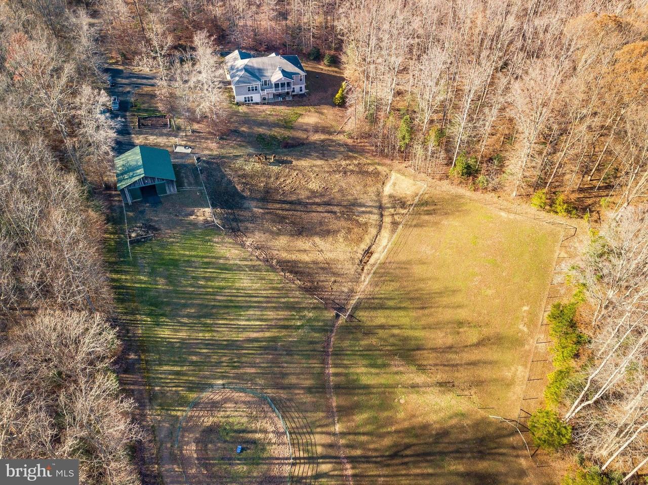 24900 Fox Run Ln - Photo 5 of 50