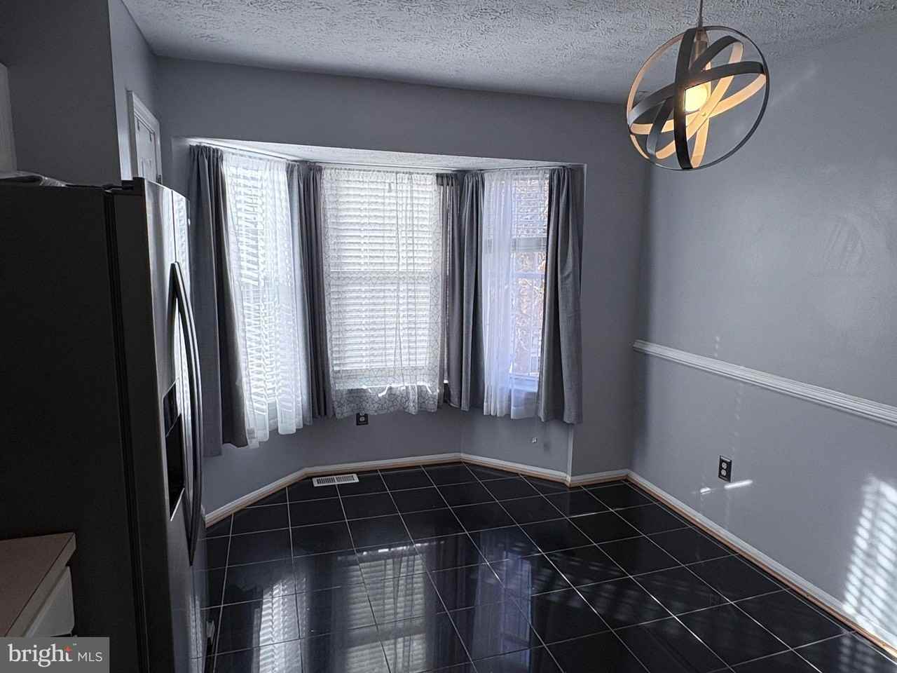 2606 Windy Oak Ct - Photo 7 of 36