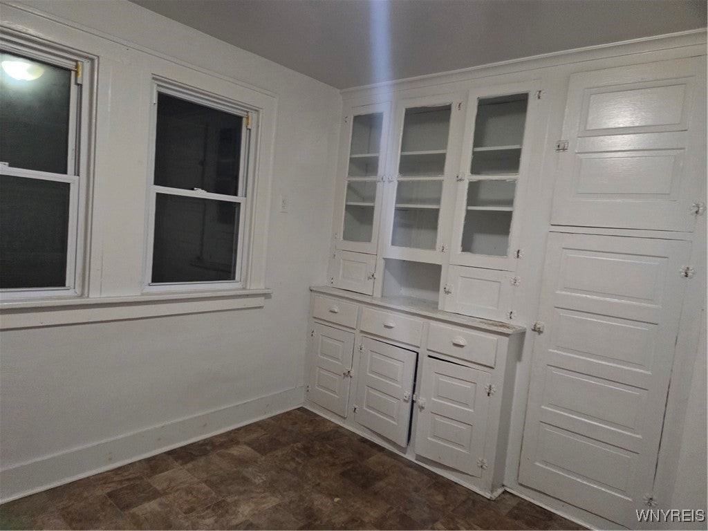 626 Lisbon Ave - Photo 4 of 8