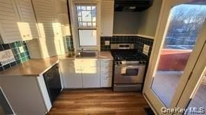 214 Church St - Photo 2 of 18