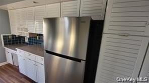 214 Church St - Photo 4 of 18