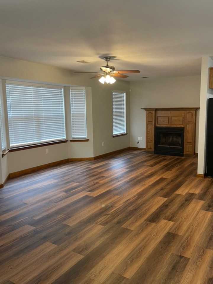 111 Eve Ln - Photo 7 of 27