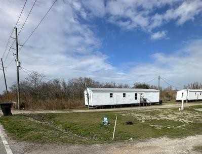 34557 Highway 11 - Photo 2 of 12