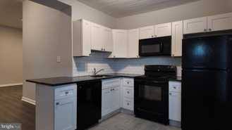 105 S Morton Ave - Photo 1 of 1