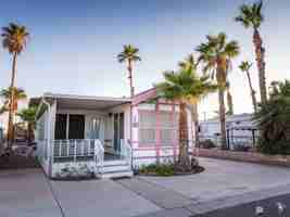 featured image of 5707 E 32nd St