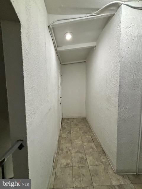 526 W Lehigh Ave Apt 3rd #3rdFL - Photo 3 of 12