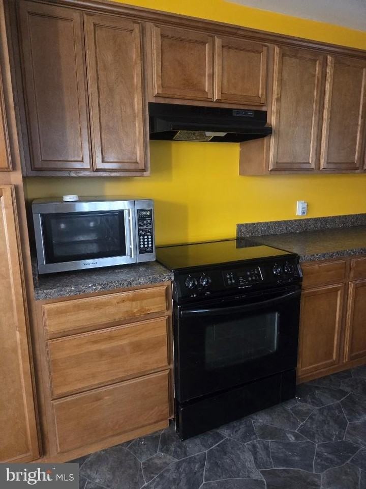 7189 Tumbleweed Pl - Photo 4 of 15