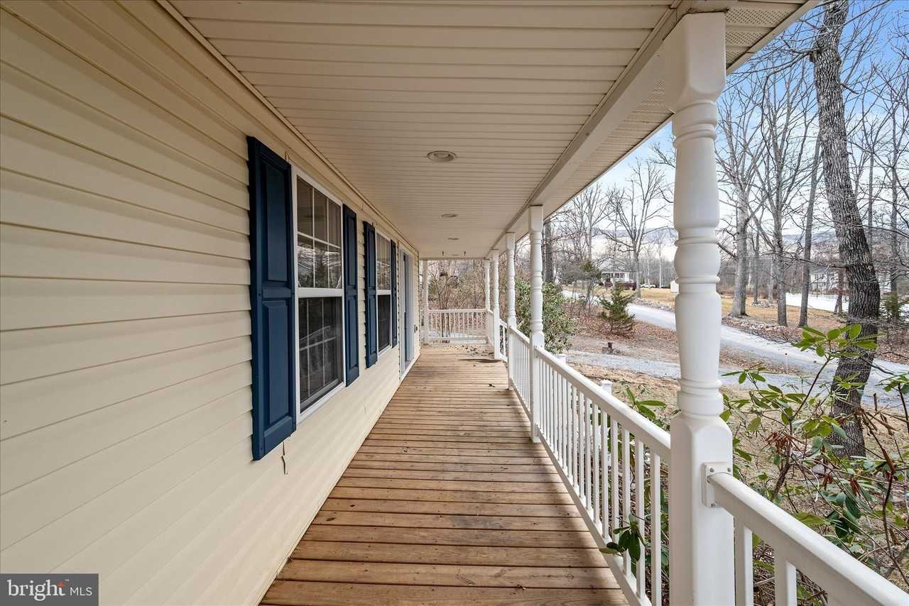 209 Winchester Dr - Photo 7 of 50