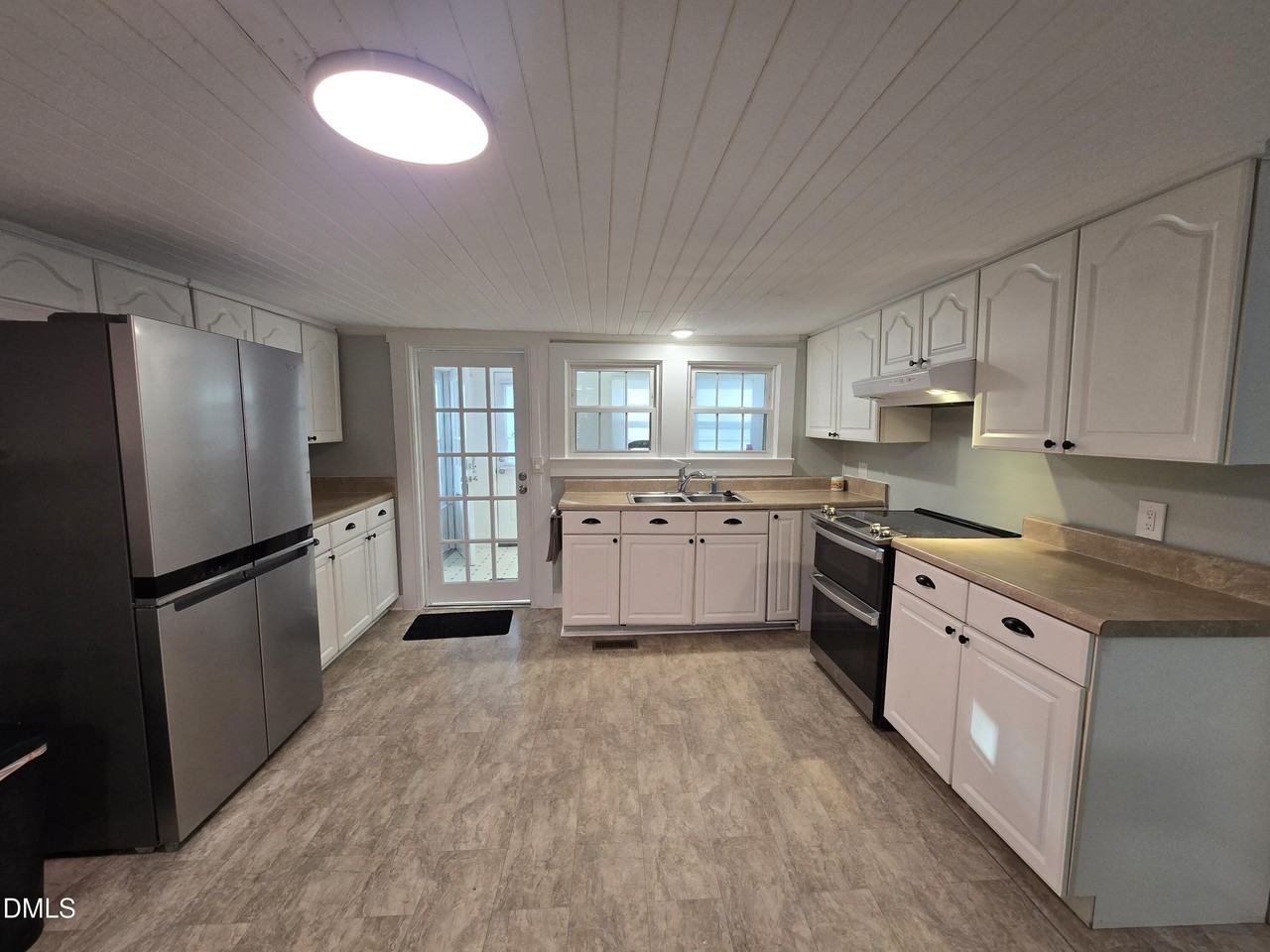 116 Lakewood Dr - Photo 5 of 22