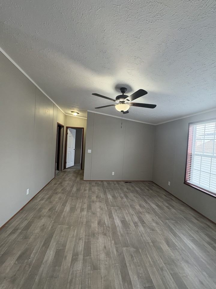 11222 Shady Brook Ct #367 - Photo 5 of 17