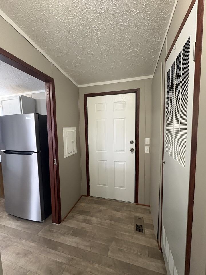 11222 Shady Brook Ct #367 - Photo 7 of 17