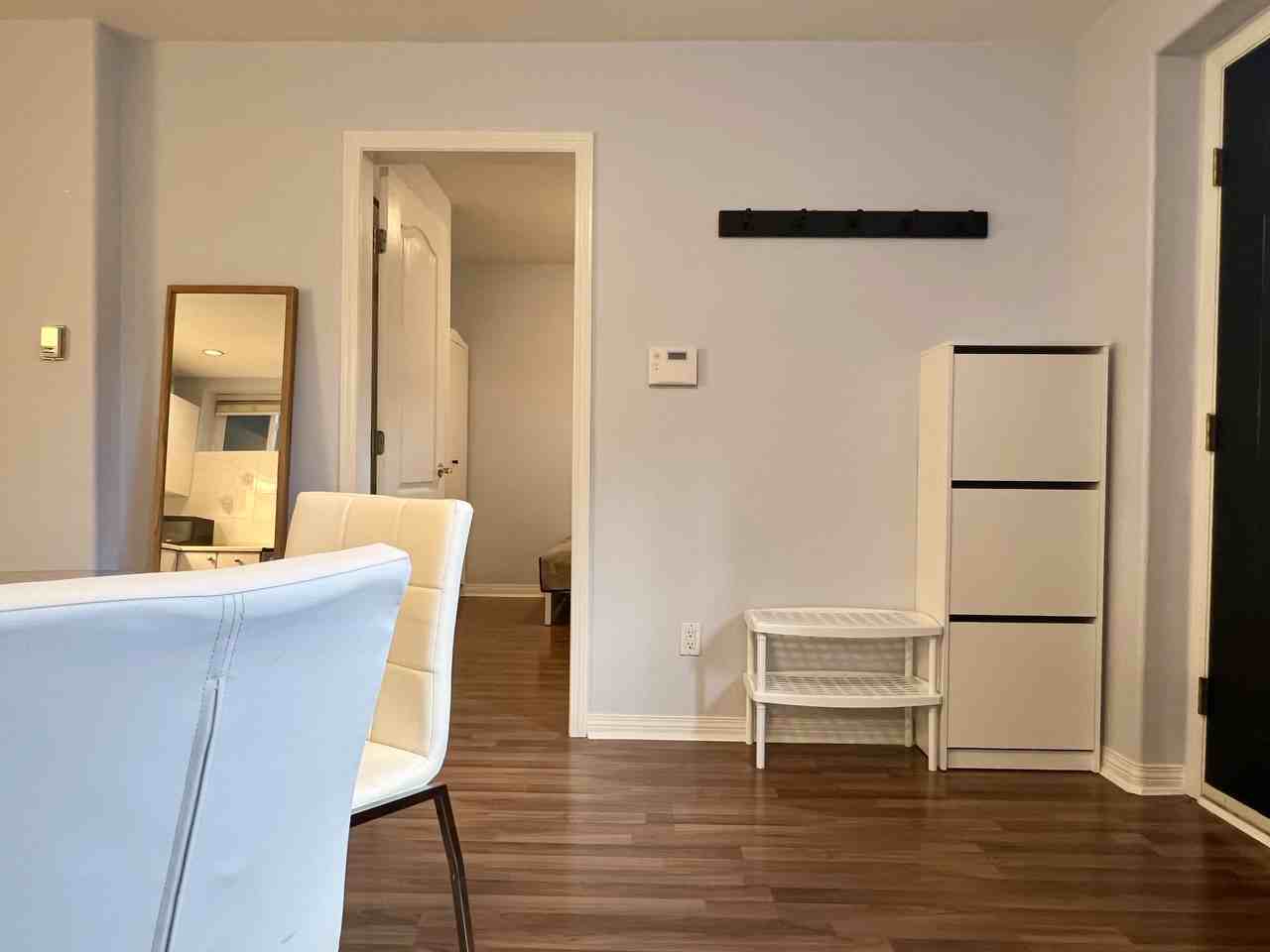 183 North Howard Avenue - Photo 3 of 19