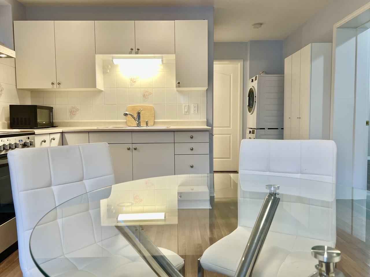 183 North Howard Avenue - Photo 5 of 19