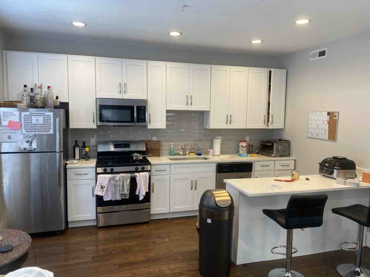 786 Parker St #3 - Photo 2 of 6