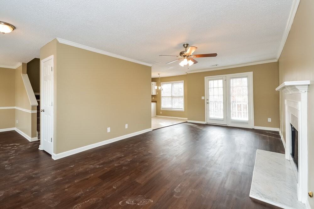 449 Shoal Ct - Photo 5 of 17