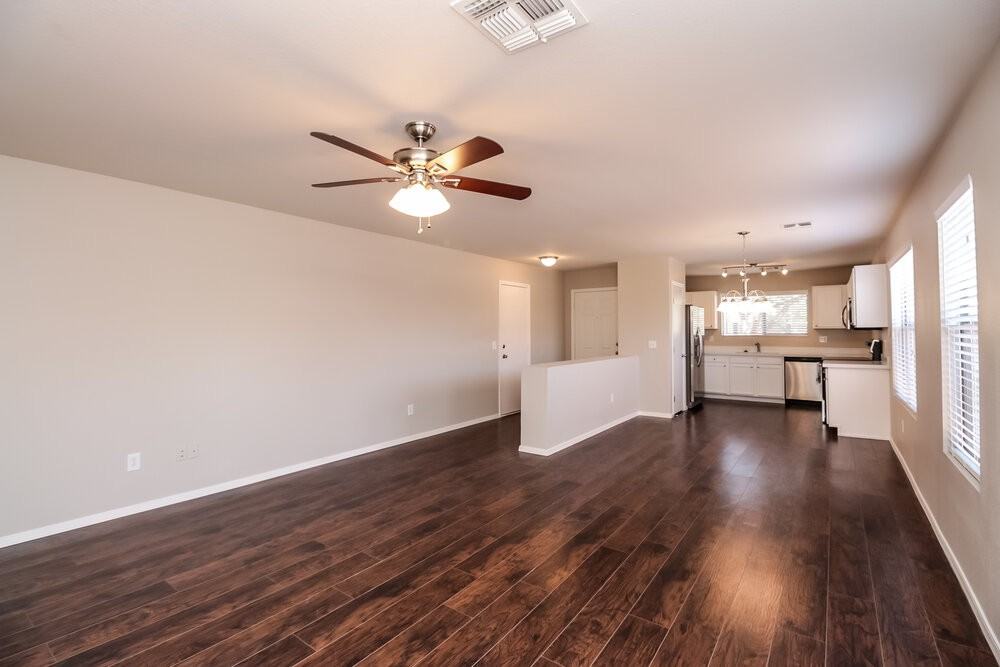 1538 S Danielson Way - Photo 5 of 16