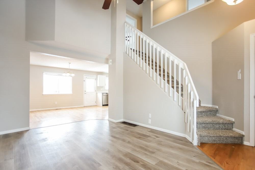 13587 Bellaire St - Photo 5 of 18