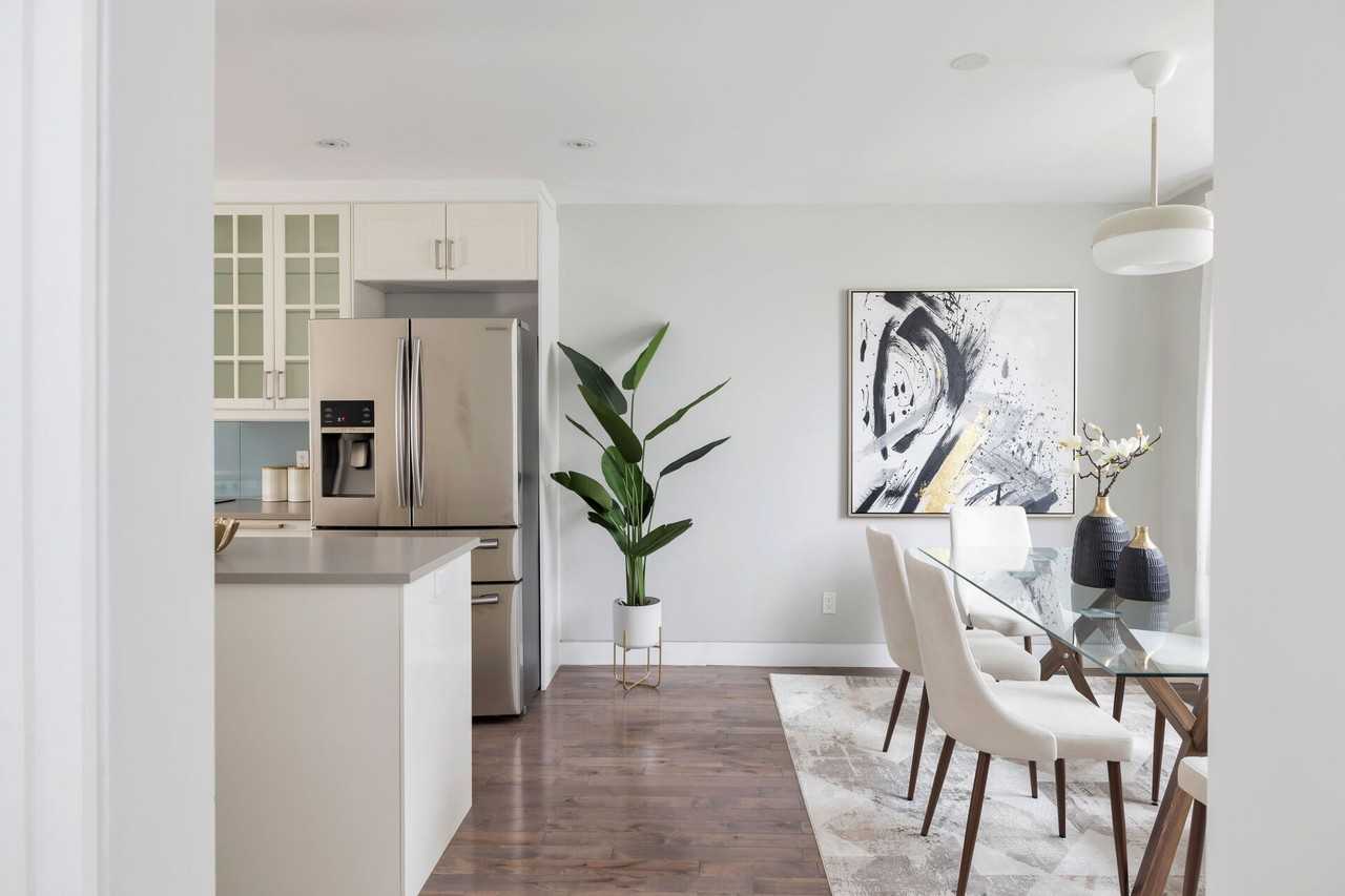 21 Vinci Crescent - Photo 4 of 34