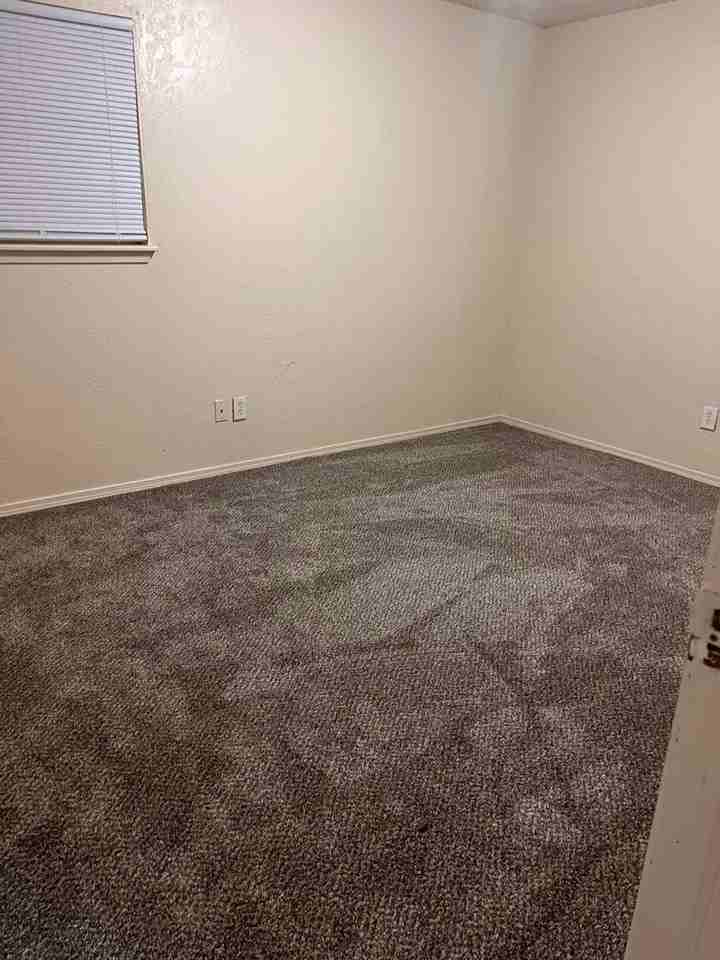 4741 NW Motif Manor Blvd - Photo 6 of 9