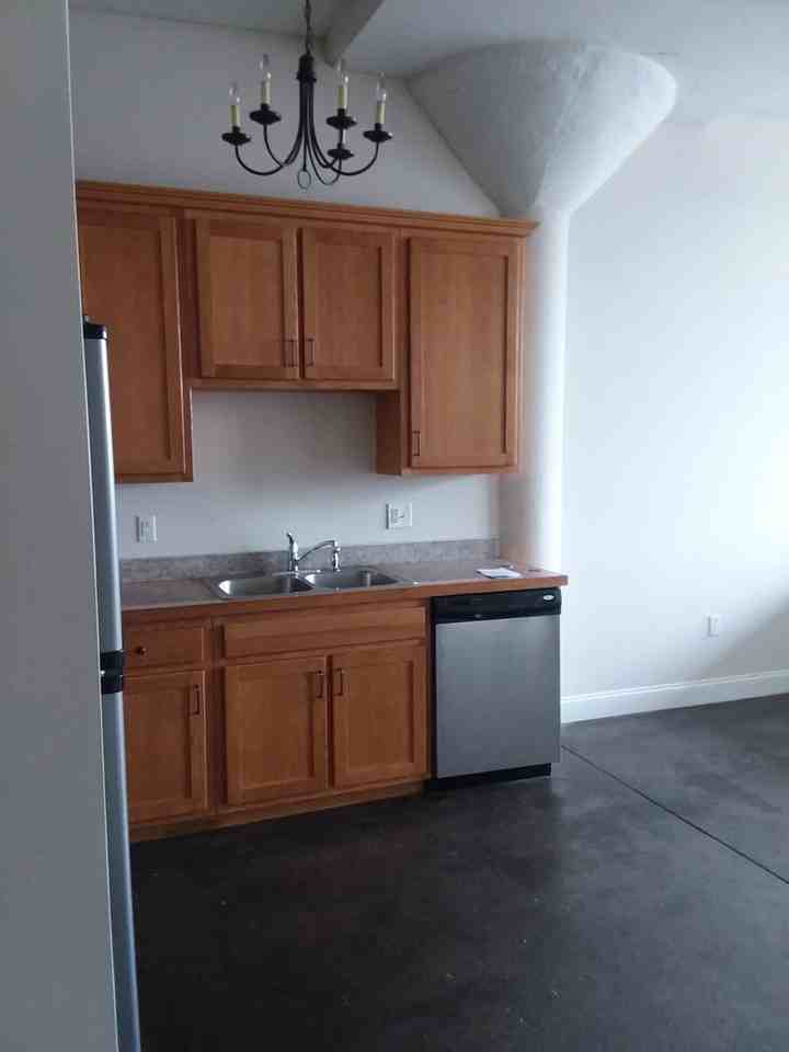 Franklin View Terrace - Photo 7 of 12