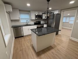 featured image of 2042 Lenhart Rd