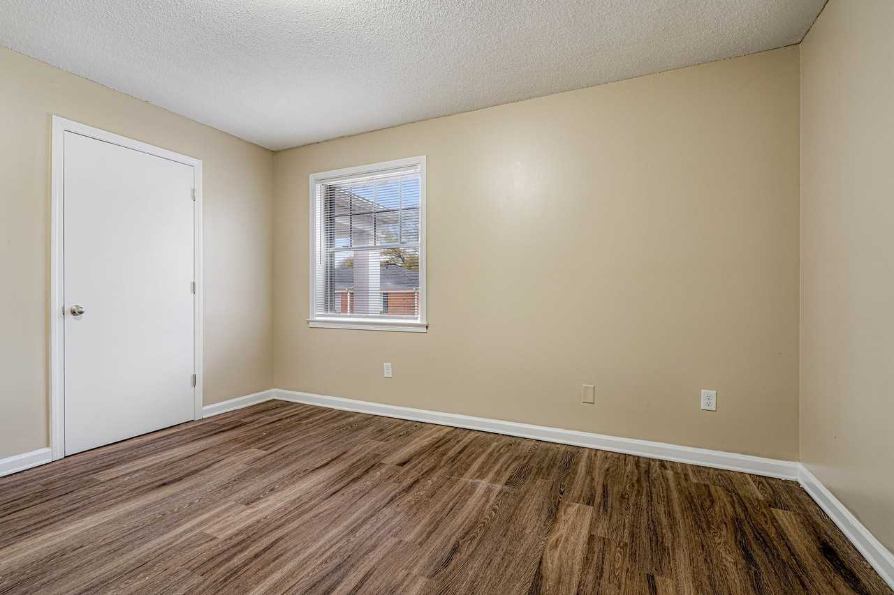 Sherwood Flats - Photo 2 of 50