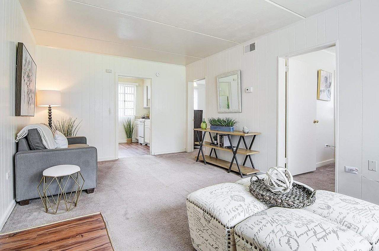 Sedgefield Apartments - Photo 4 of 24