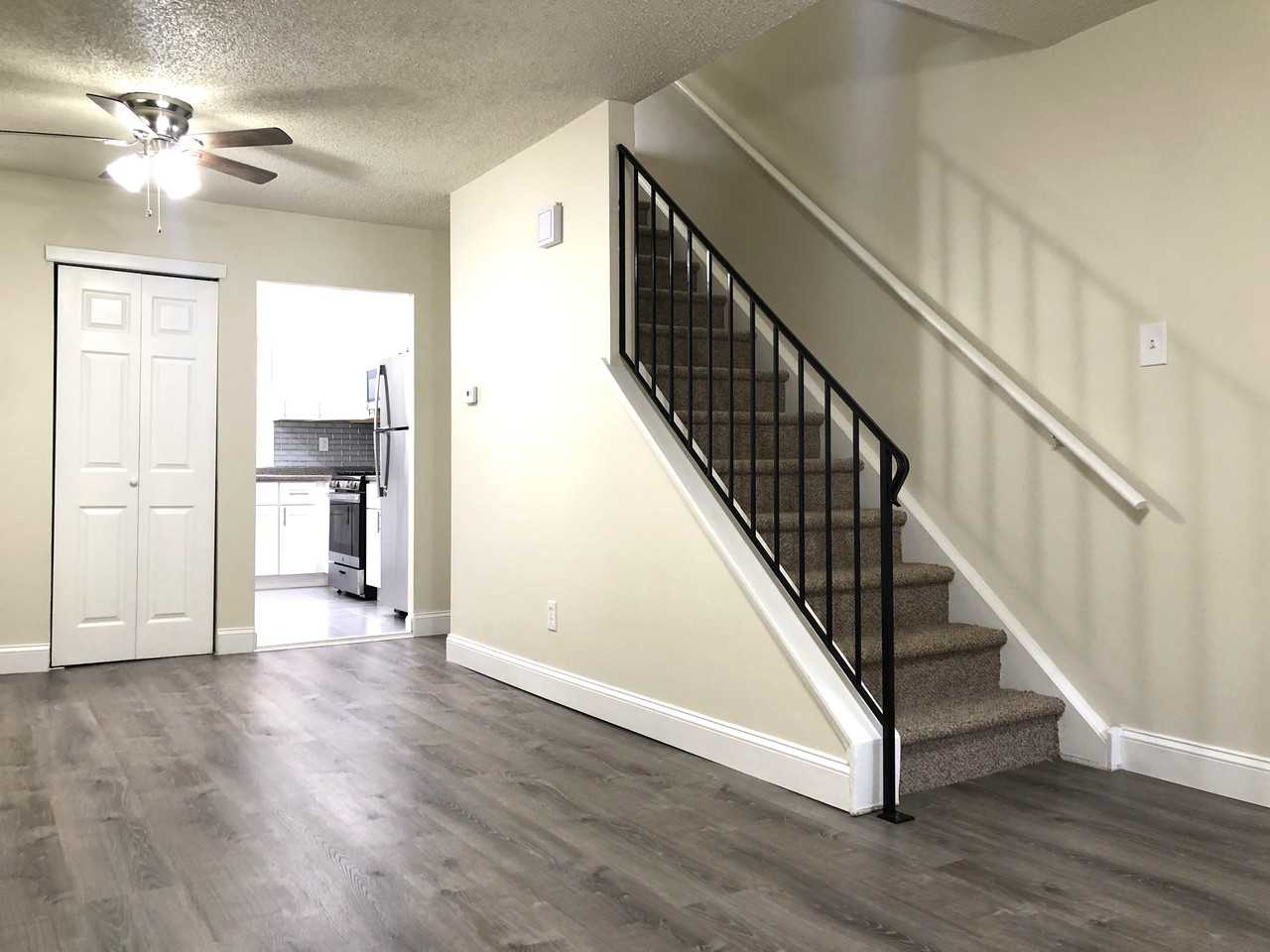 1514 South Bailey Street - Photo 3 of 36