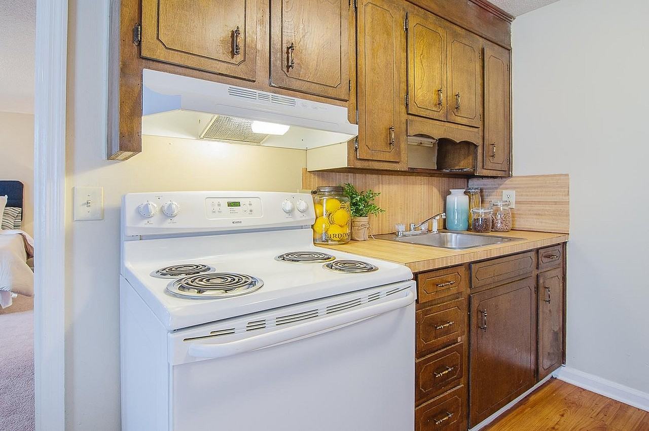 Ivey Creek Apartments - Photo 6 of 18