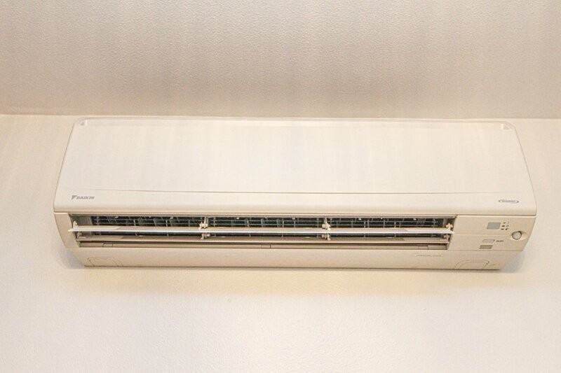 1421 Grand Ave - Photo 4 of 39