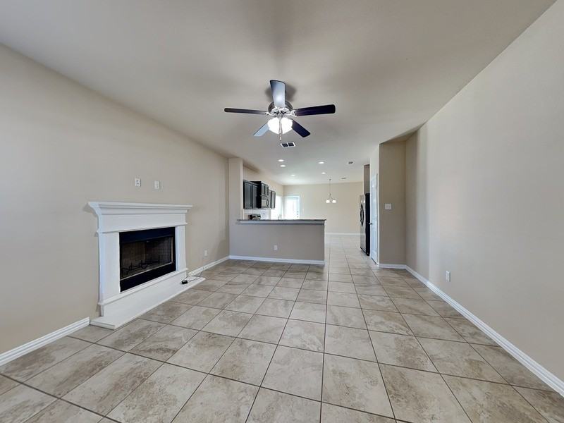 611 Jennie Marie Cir - Photo 2 of 17