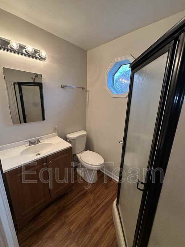 5573 Attica Ave #2 - Photo 5 of 9