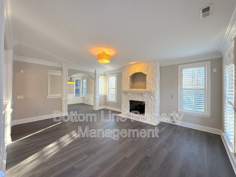 5200 Craftsman Ridge Dr - Photo 4 of 32