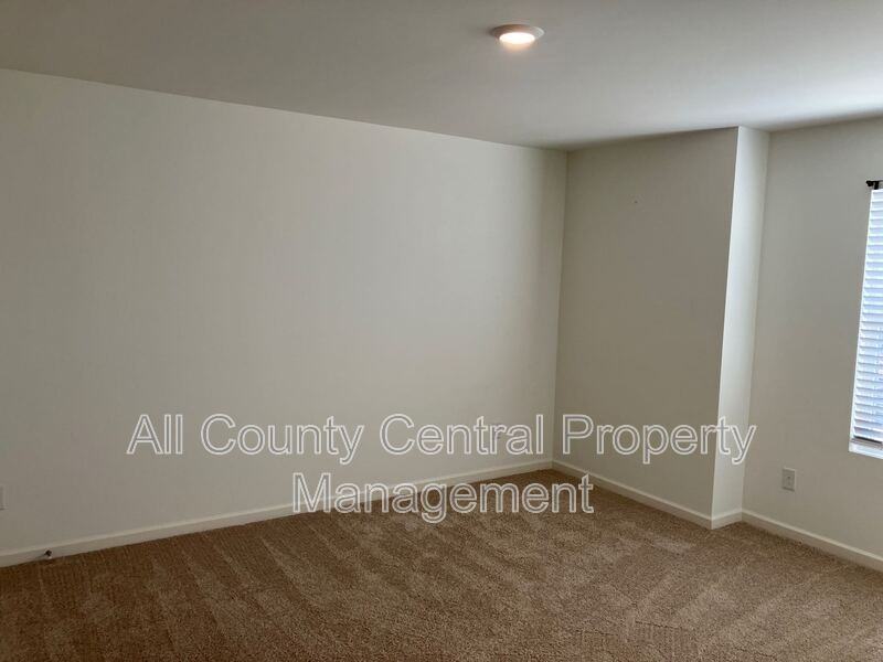 22730 Duffee Ln - Photo 6 of 15