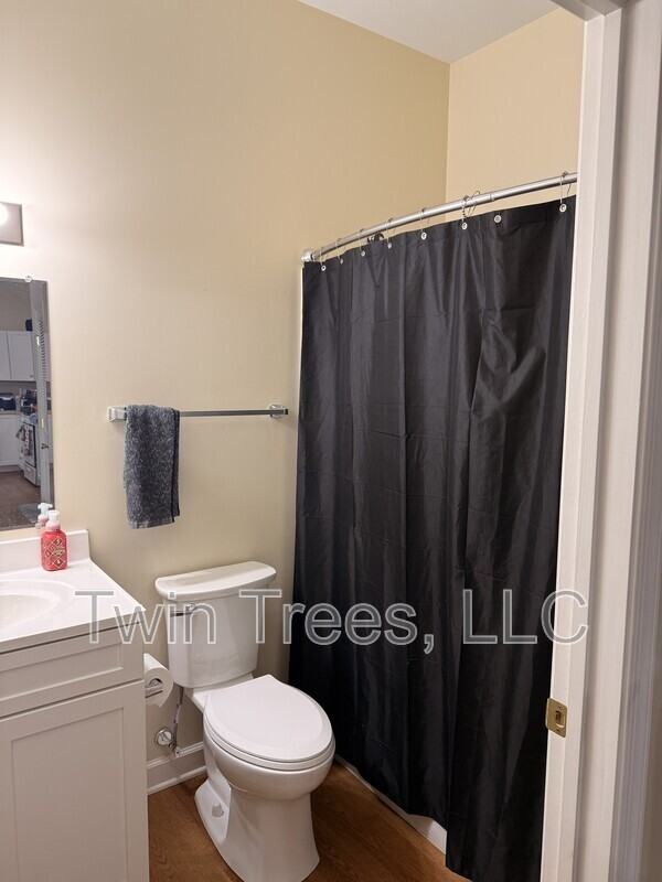 5942 Lonas St - Photo 6 of 9