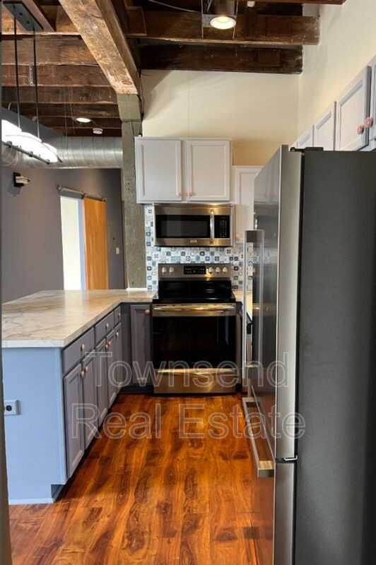 159 Maxwell St #200 - Photo 2 of 12